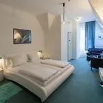 Am Berg بيت ضيافة 4*