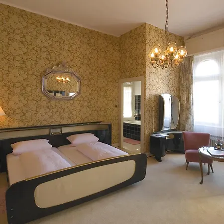 阿姆贝格酒店 招待所