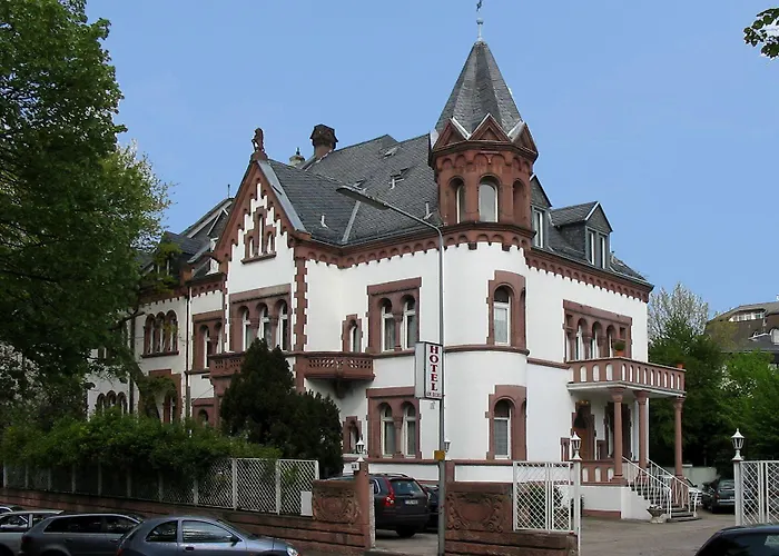 Penzion Am Berg Frankfurt nad Mohanem